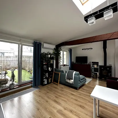 Apartment Cozy Penthouse In Old Town Bratislava