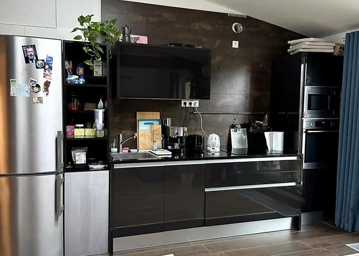 Cozy Penthouse In Old Town 브라티슬라바