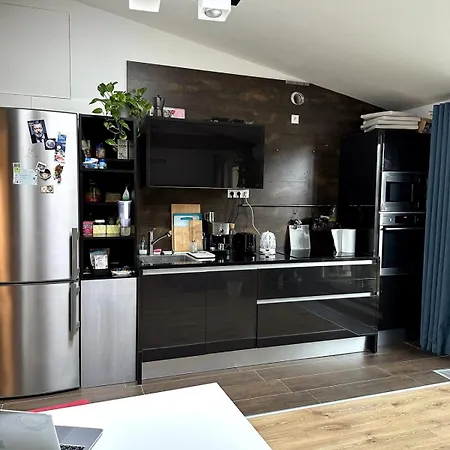 Cozy Penthouse In Old Town Bratislava